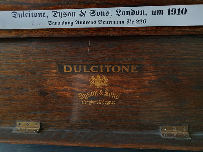 Dulcitone Dyson & Sons (London ca. 1910)